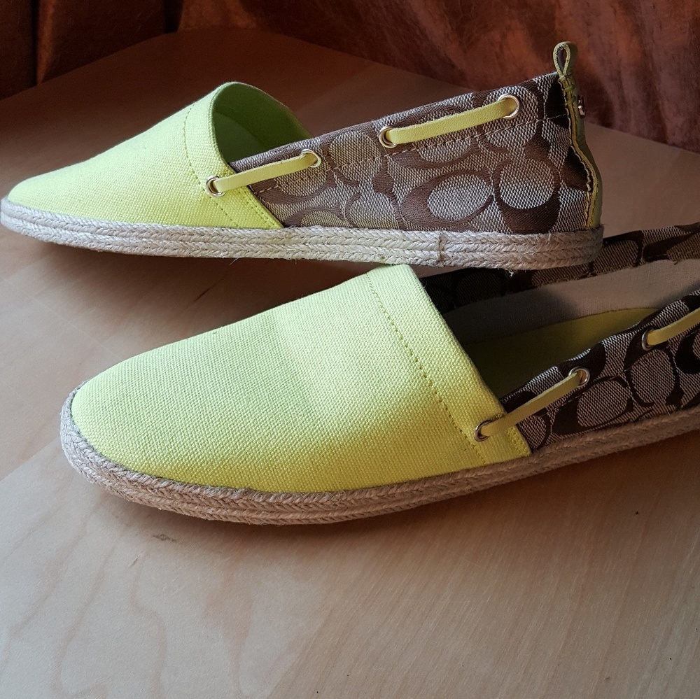 Summer Yellow Coach Canvas Espadrille flats🌞